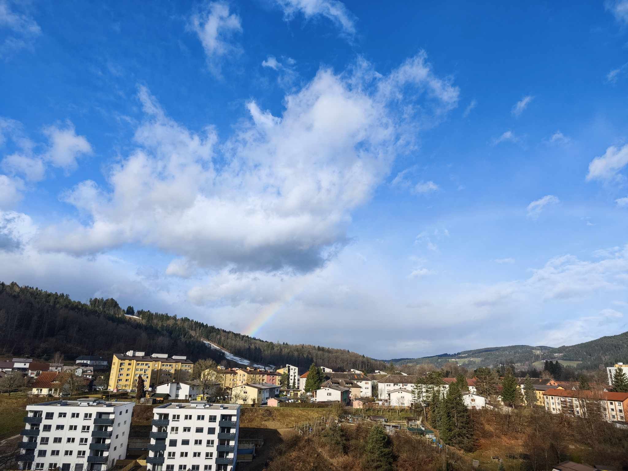 vreme sonce mavrica oblaki knmedia